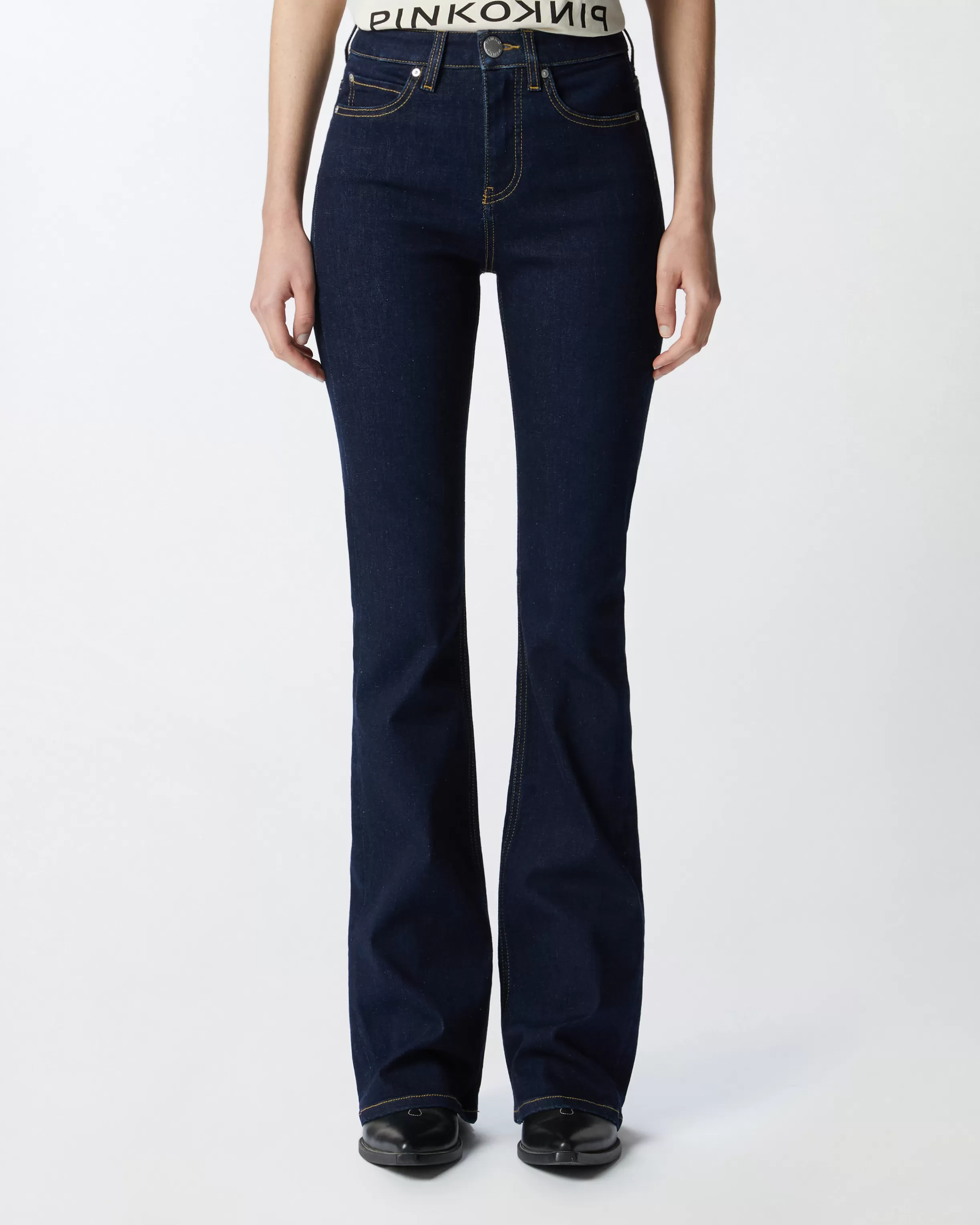 Shop Jeans a zampa denim scuro Jeans | Flared